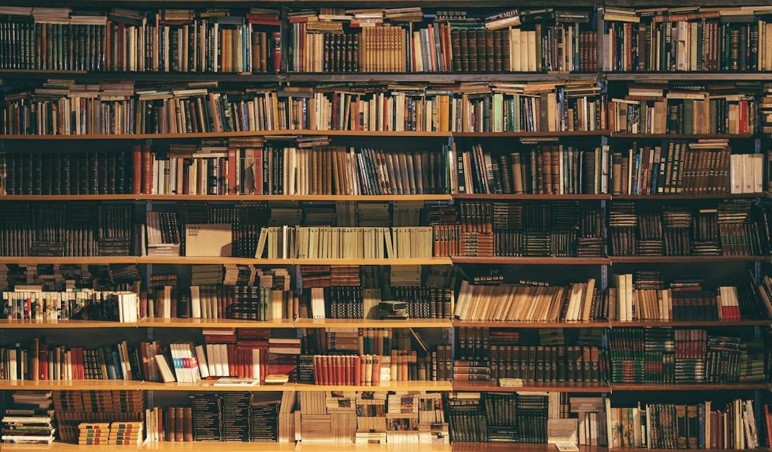 مكتبة توضيحية
