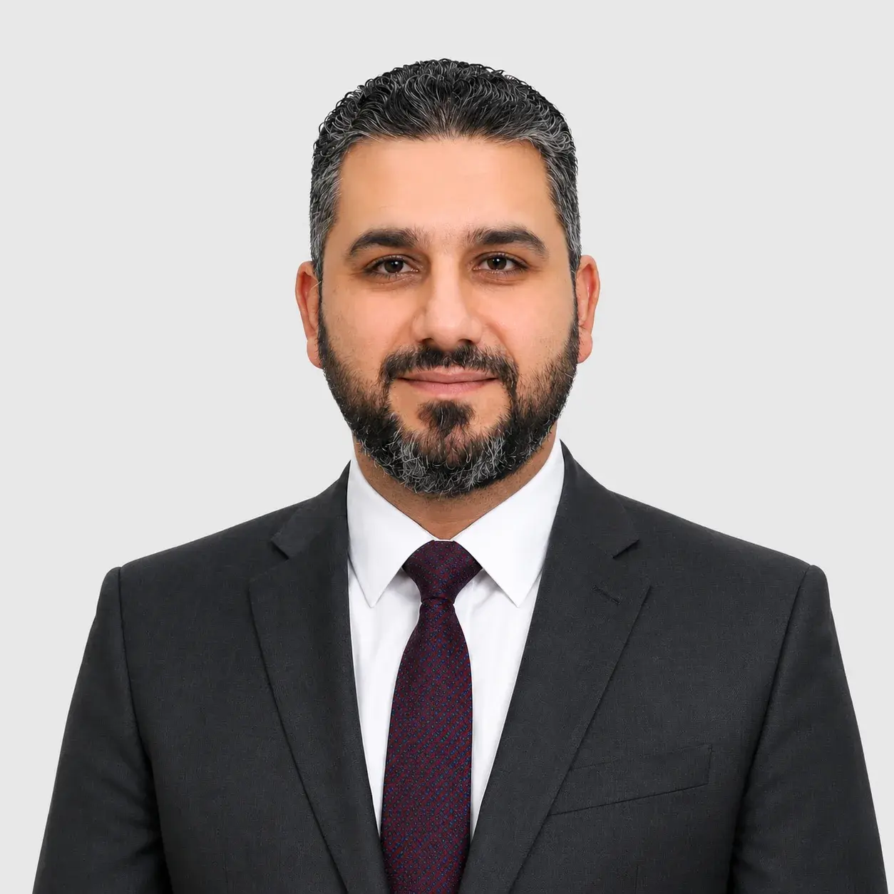 الأستاذ مصطفى خضر علي